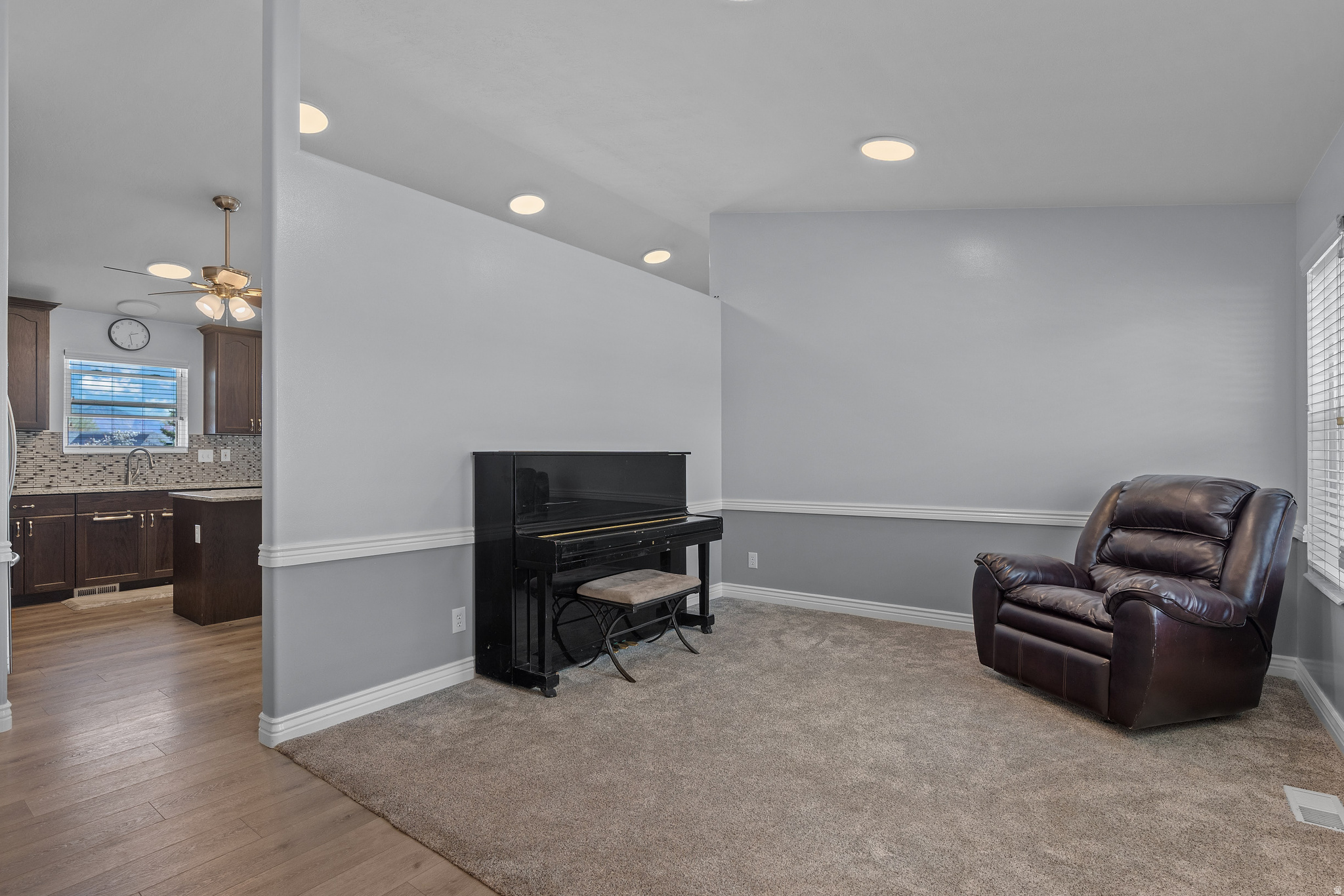 VISTA FARMS ESTATES #2 - Residential