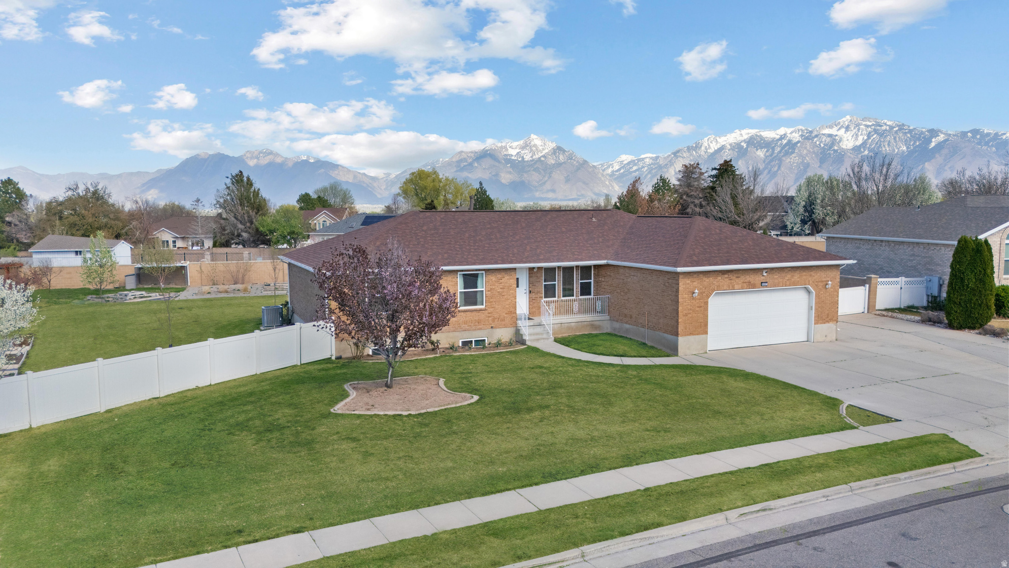 VISTA FARMS ESTATES #2 - Residential