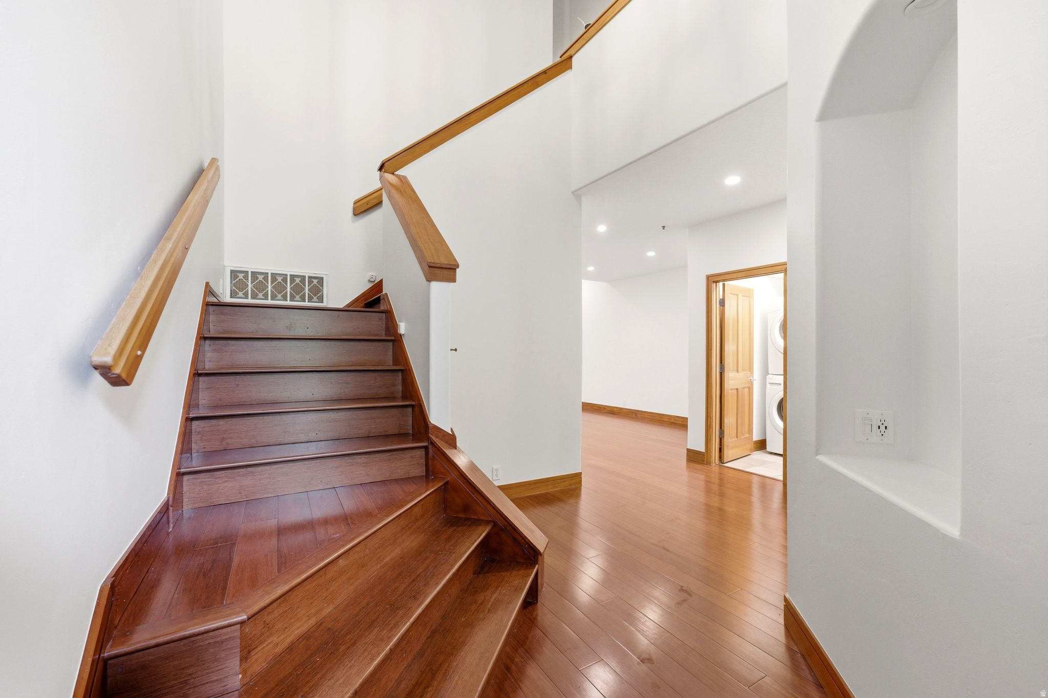 COVE AT EAGLE MOUNTAIN - Residential