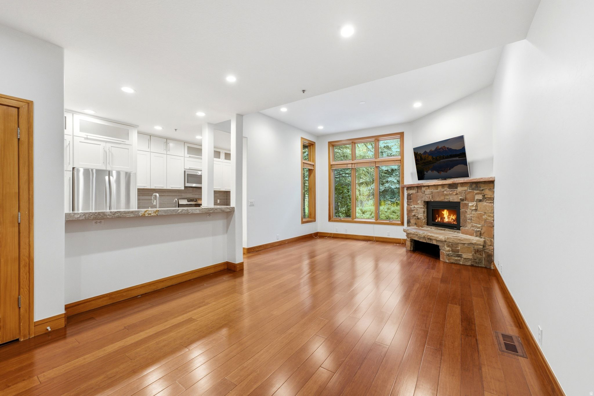 COVE AT EAGLE MOUNTAIN - Residential