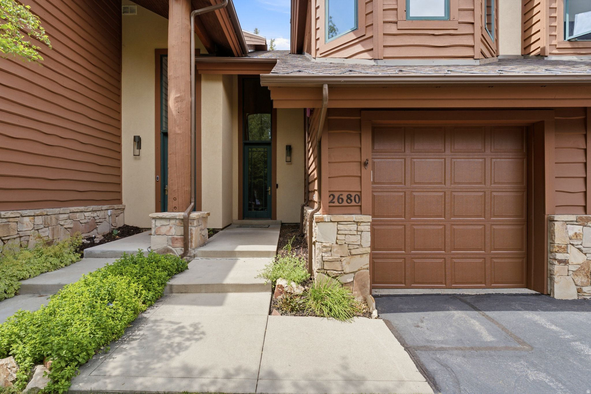 COVE AT EAGLE MOUNTAIN - Residential