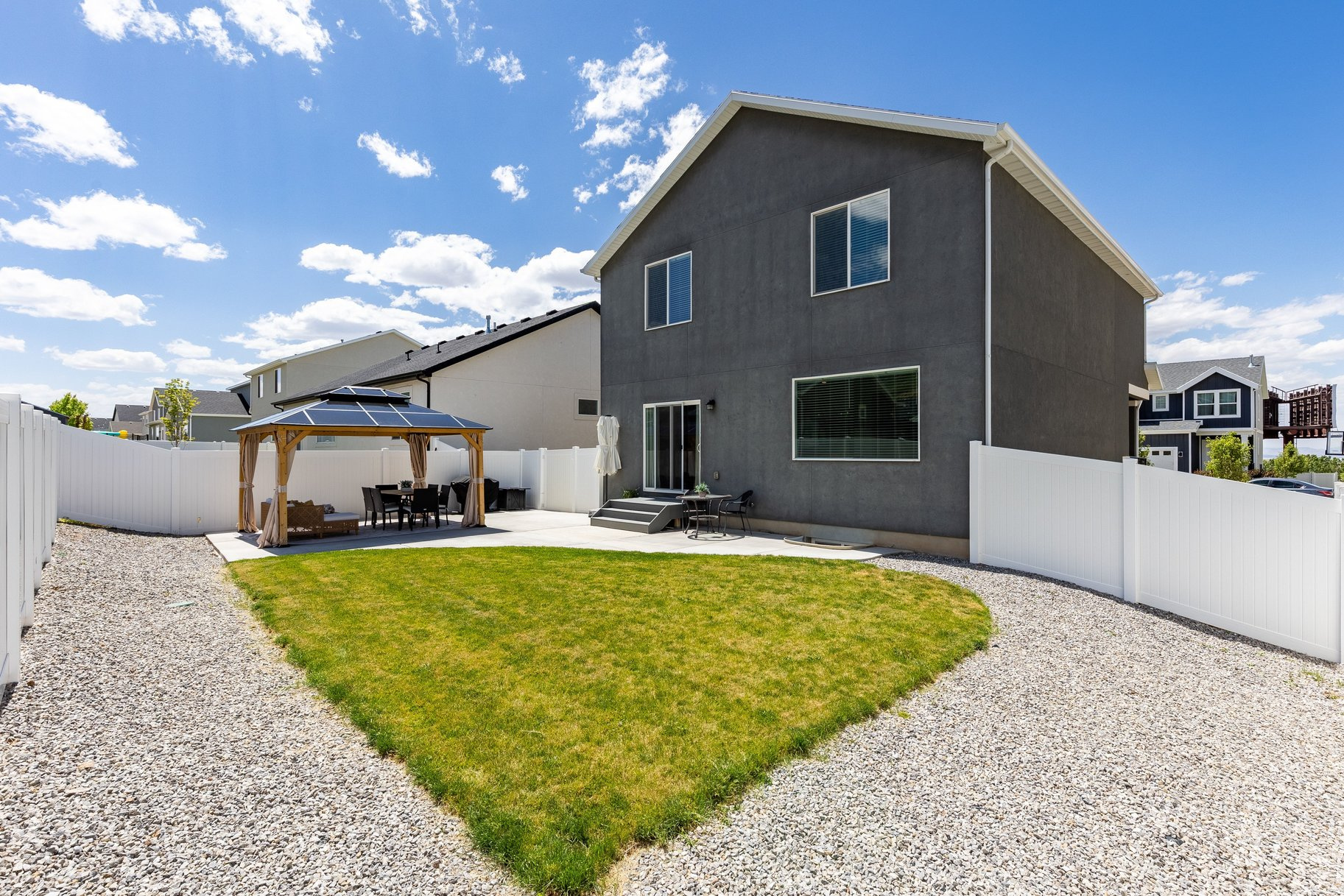 FOOTHILL VILLAGE - Residential