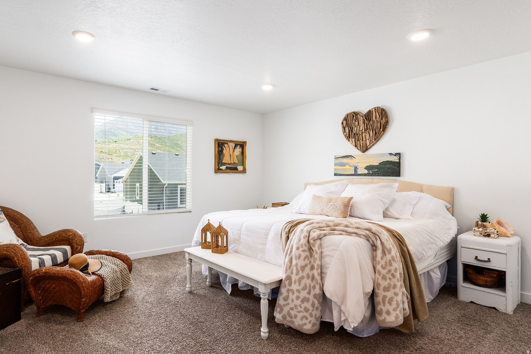 FOOTHILL VILLAGE - Residential