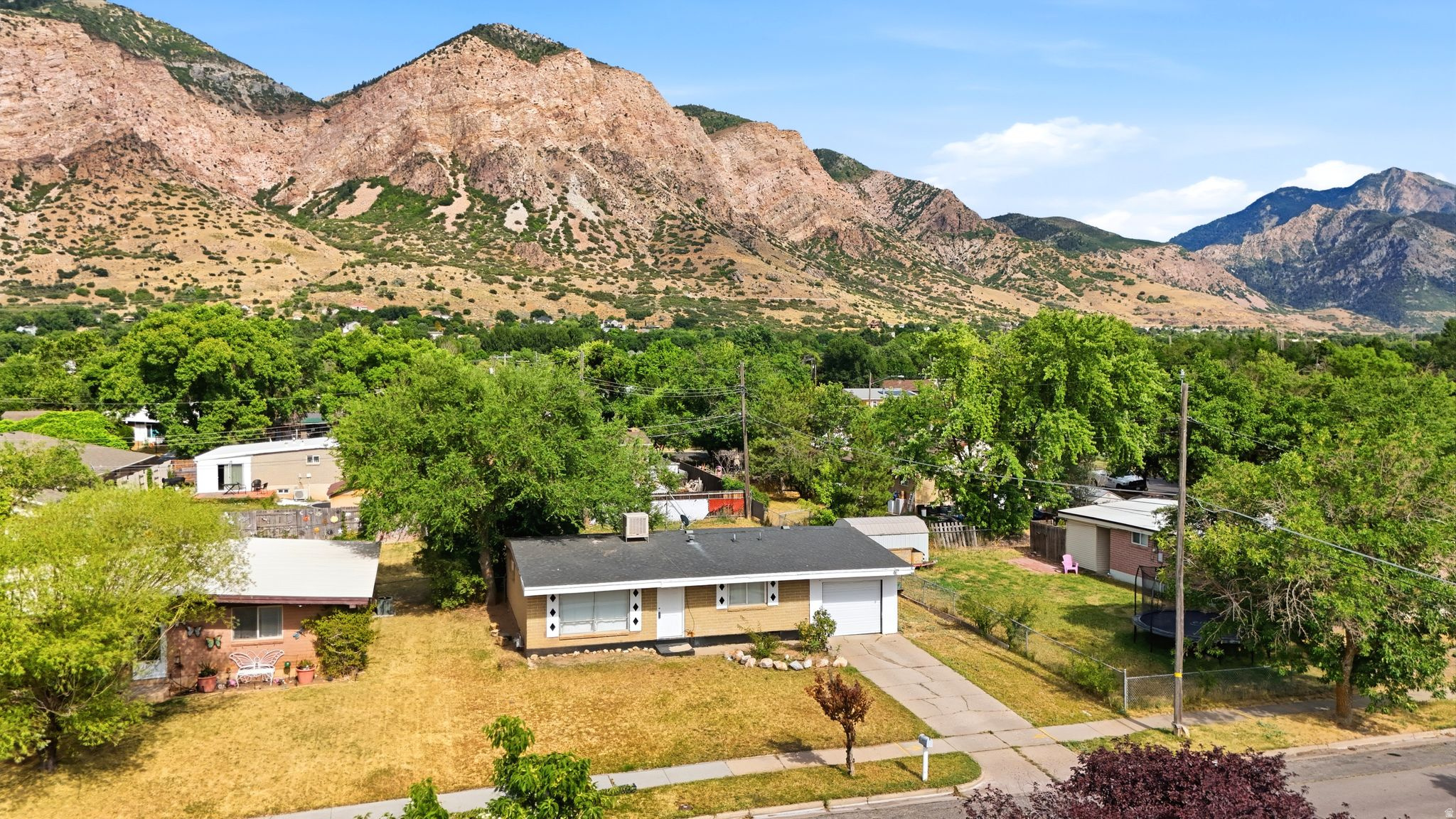 RON CLARE VILLAGE NO - Residential