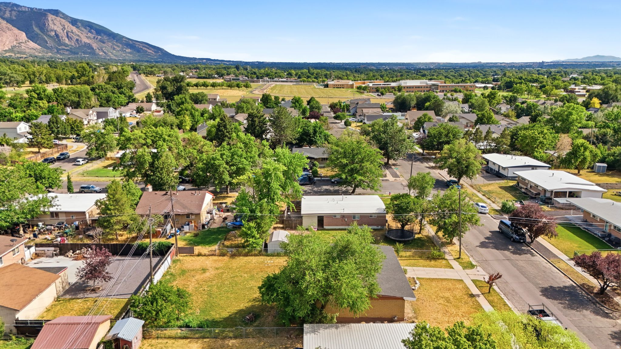 RON CLARE VILLAGE NO - Residential