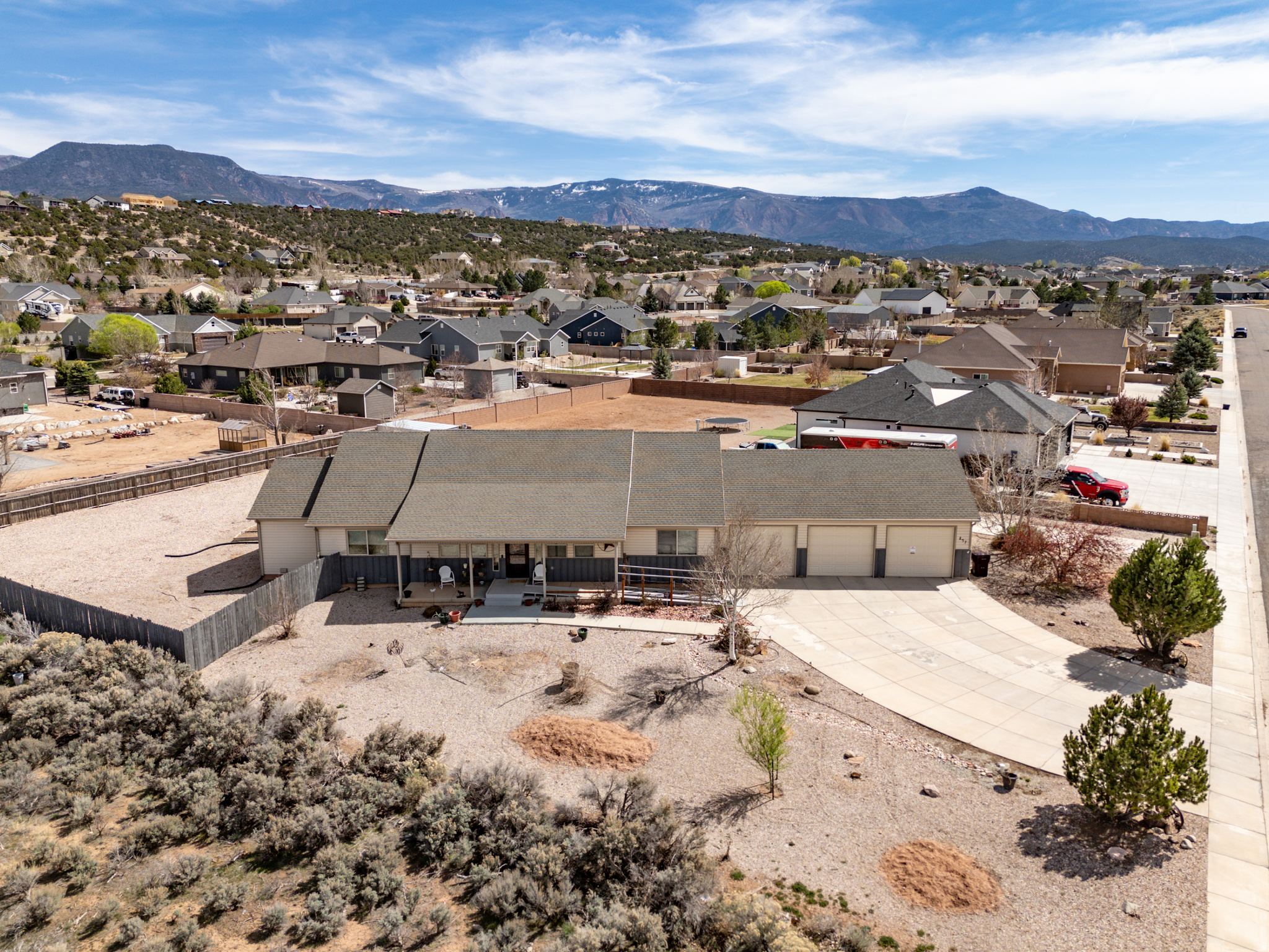 WEST VIEW ESTATES SUBDIVISION - Residential