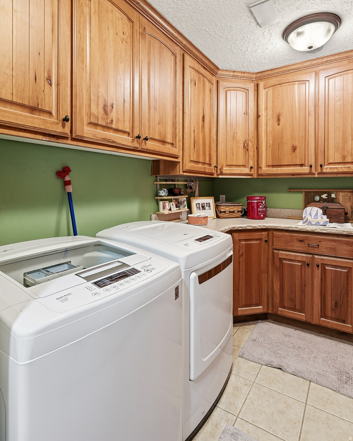 WEST VIEW ESTATES SUBDIVISION - Residential