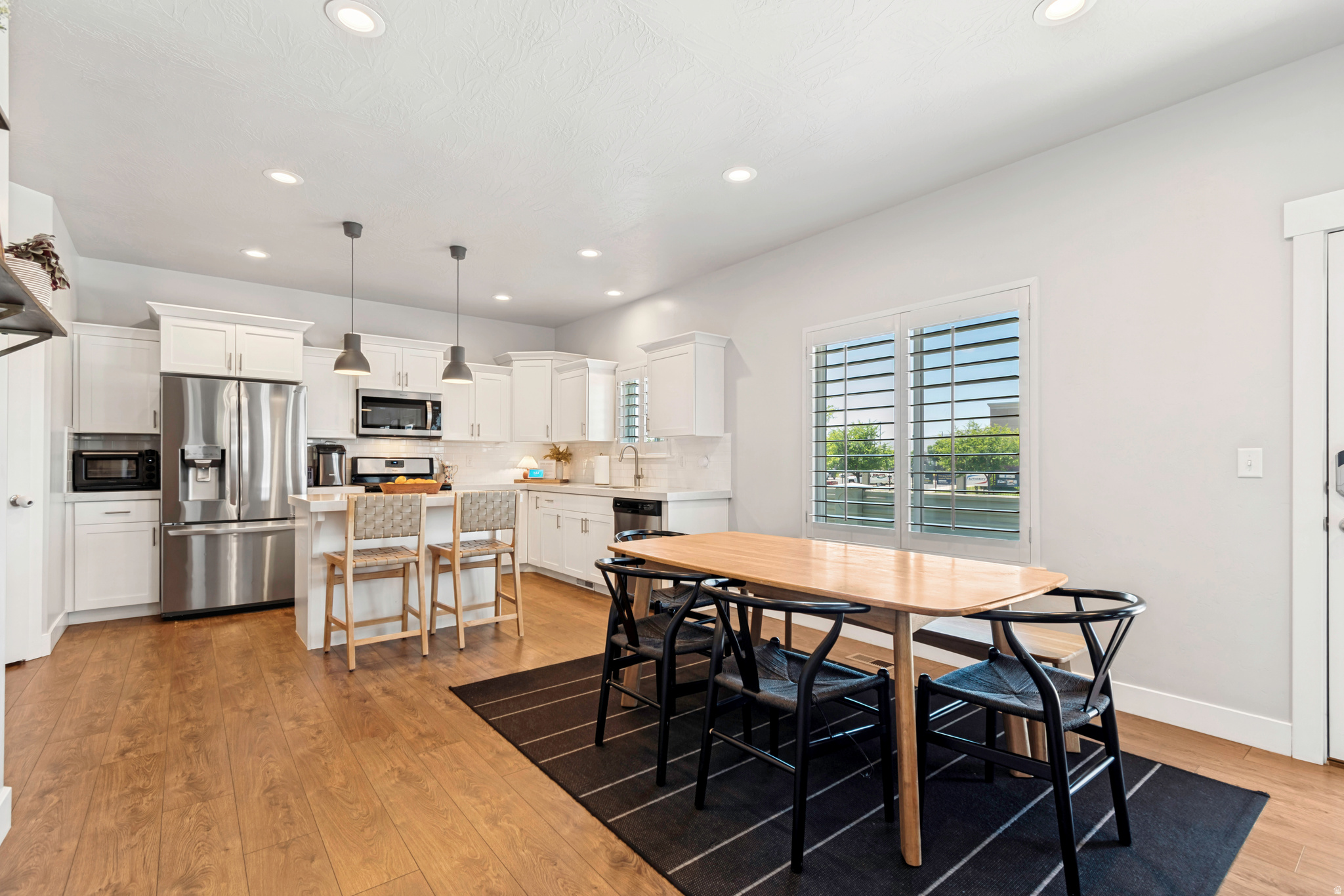 CASCADE AT WATERS EDGE - Residential
