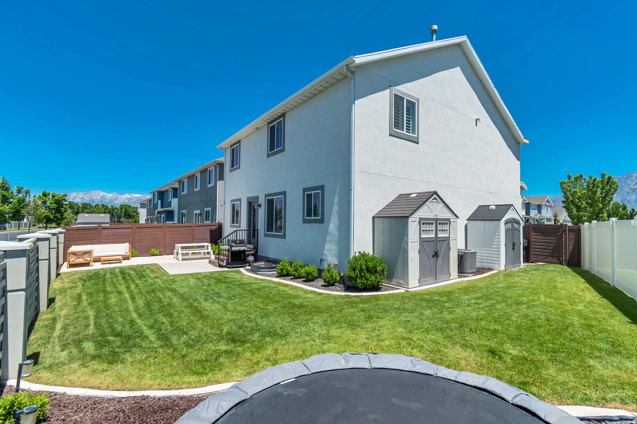 CASCADE AT WATERS EDGE - Residential