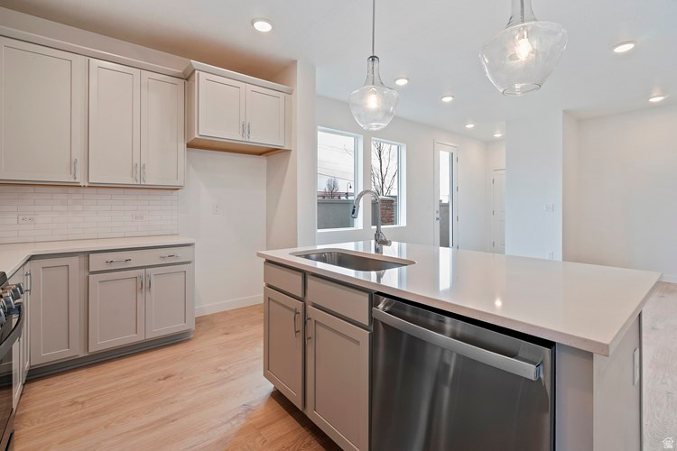 RIDGE - Residential
