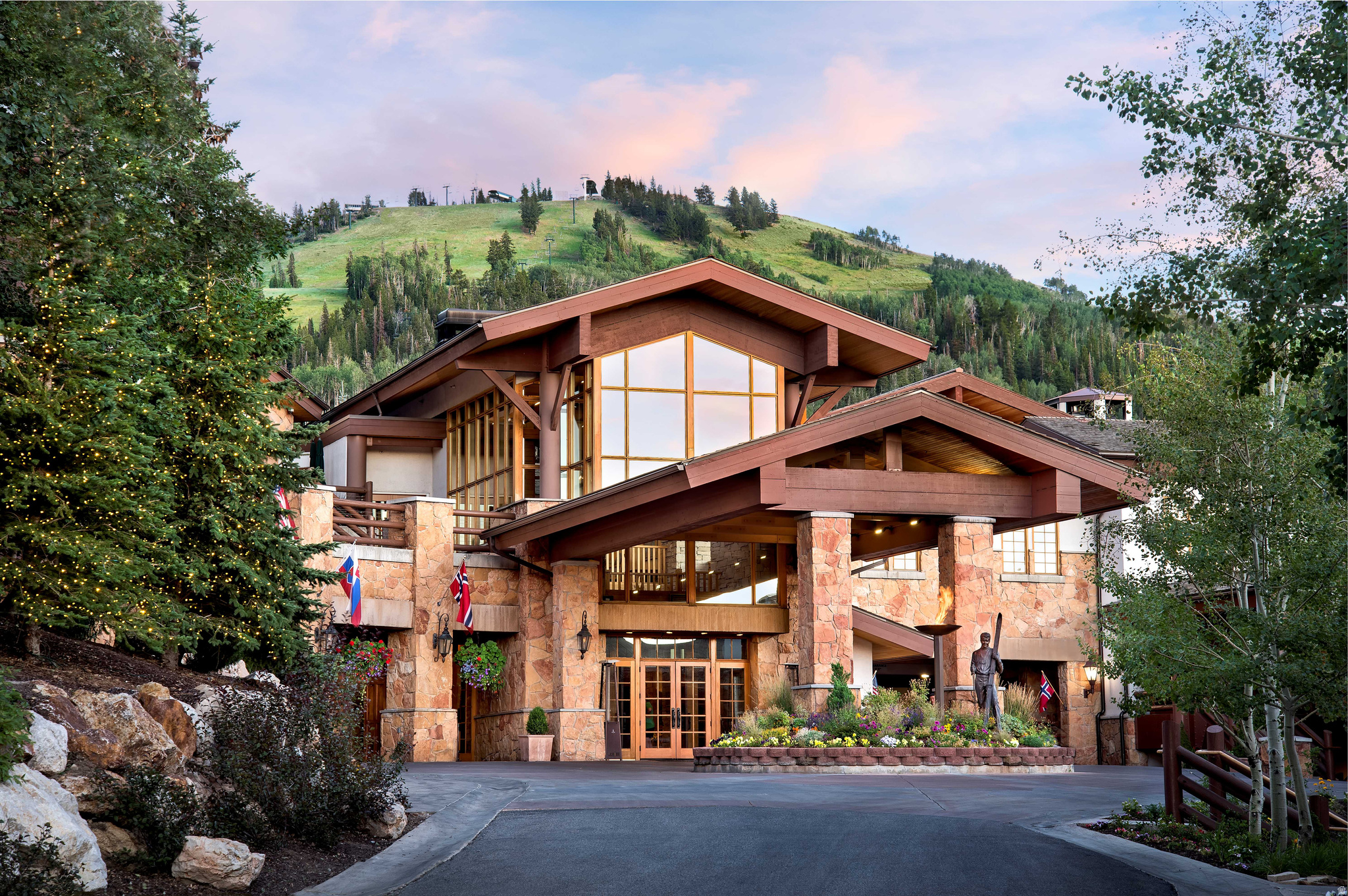 STEIN ERIKSEN LODGE CONDOMINIUM - Residential