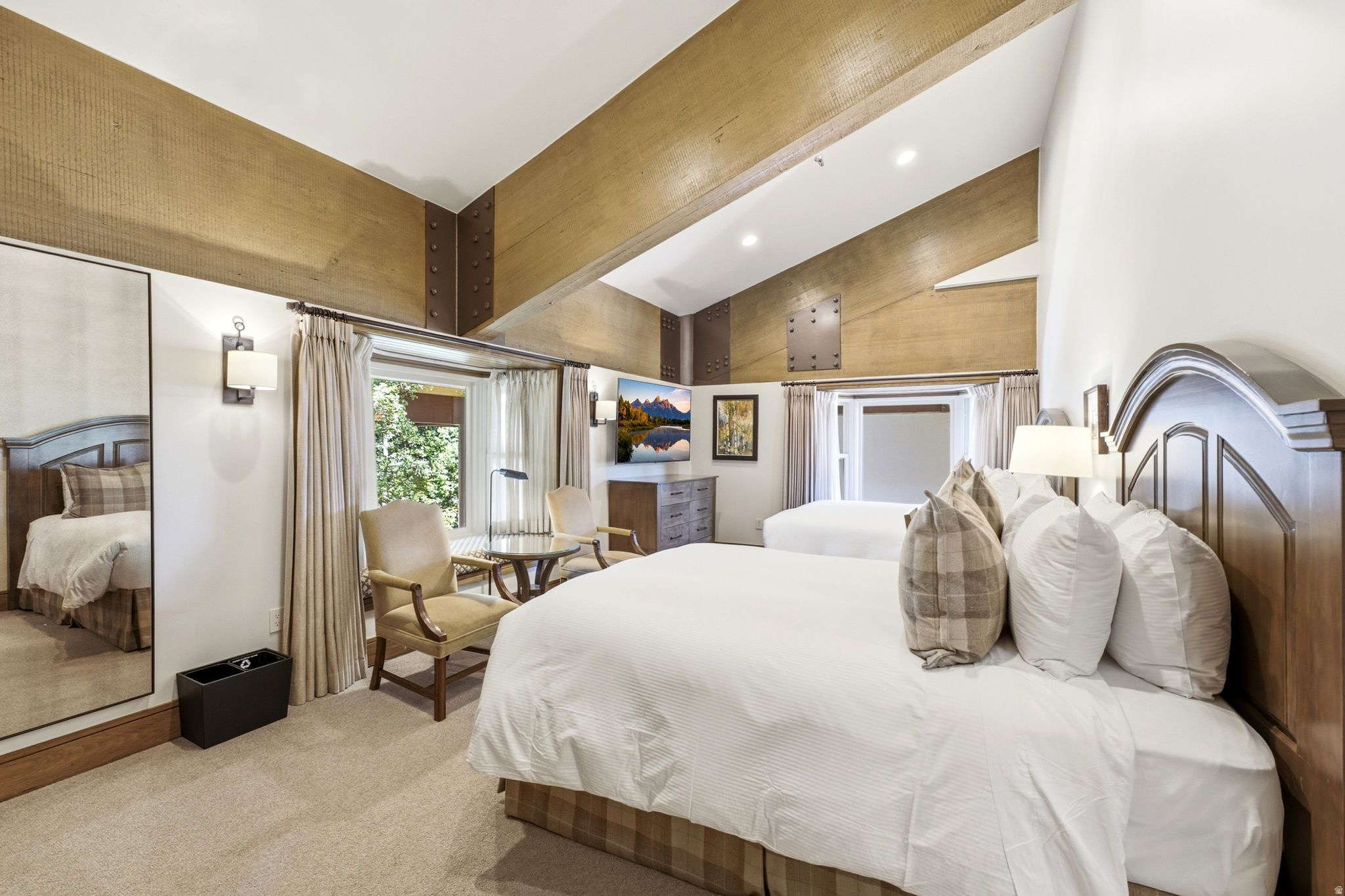 STEIN ERIKSEN LODGE CONDOMINIUM - Residential
