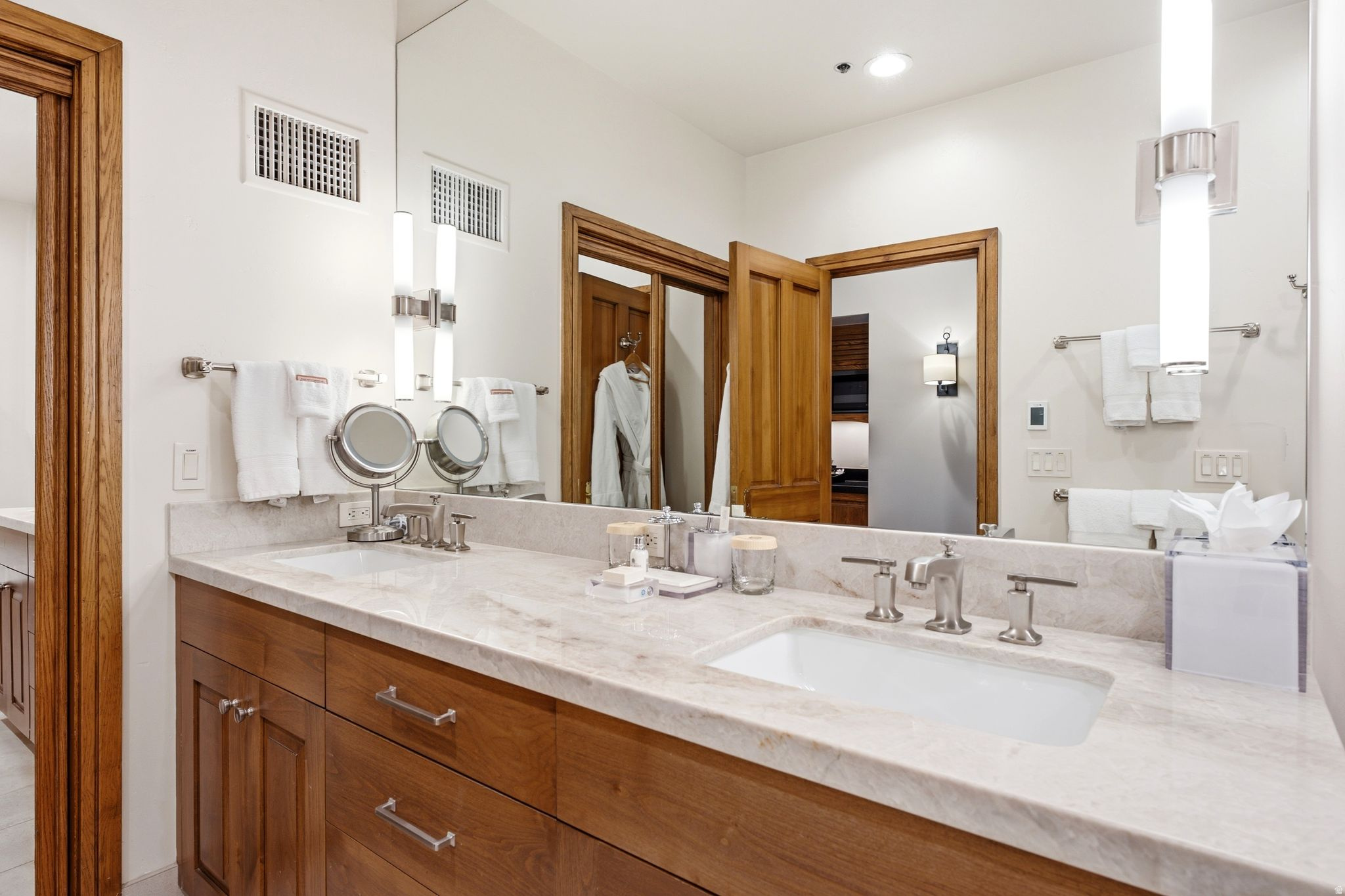 STEIN ERIKSEN LODGE CONDOMINIUM - Residential