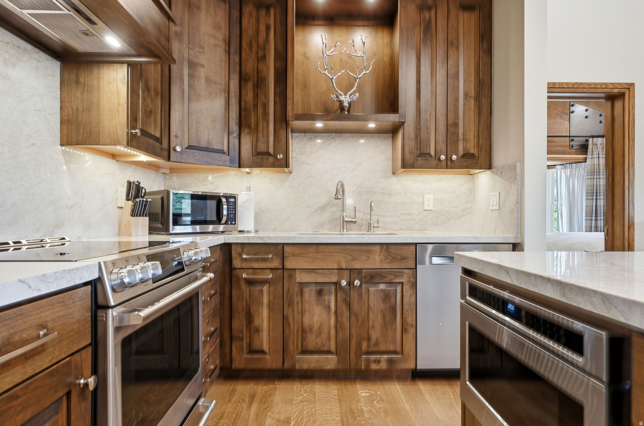 STEIN ERIKSEN LODGE CONDOMINIUM - Residential