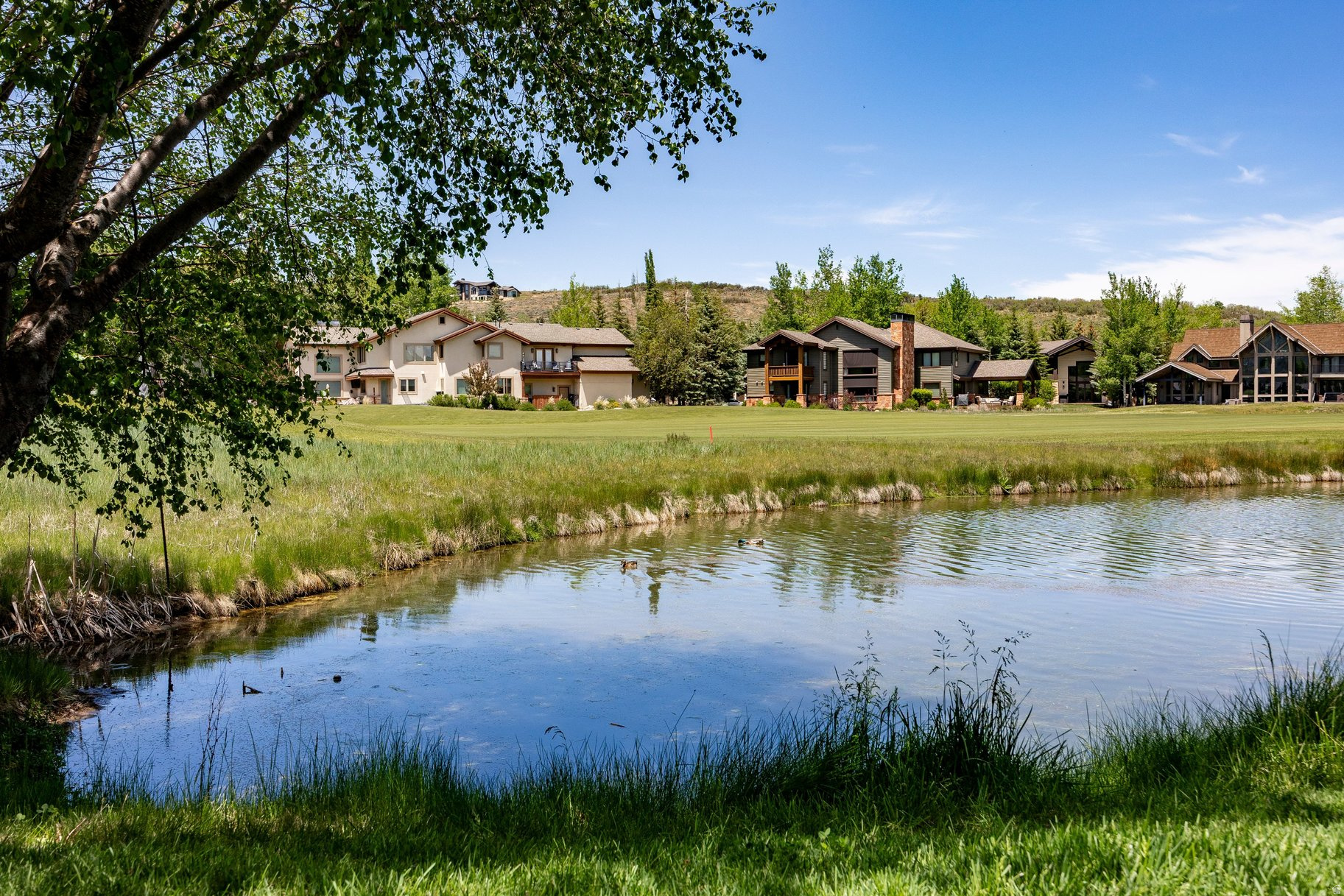 FOUR LAKES VILLAGE - Residential