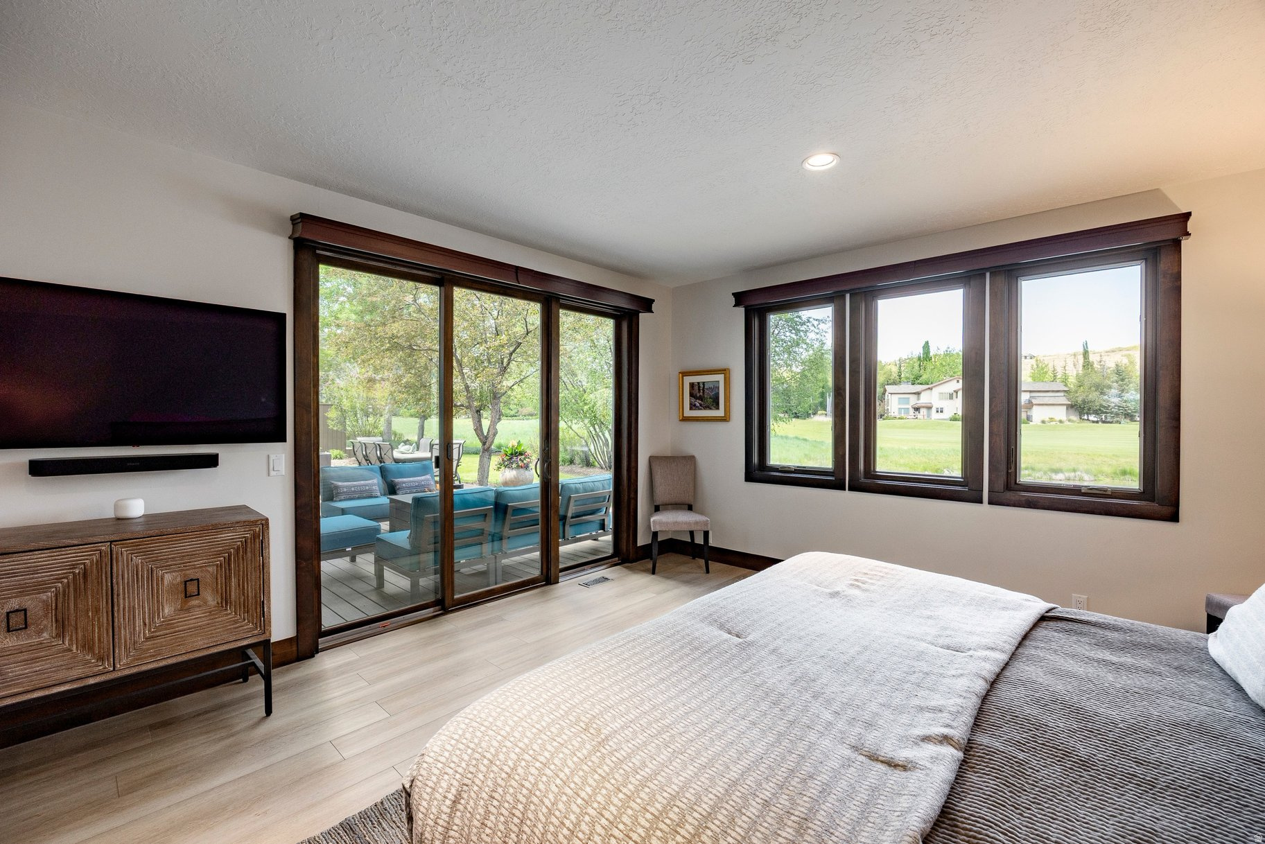 FOUR LAKES VILLAGE - Residential