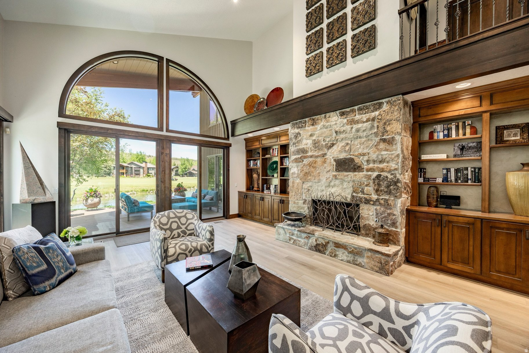 FOUR LAKES VILLAGE - Residential