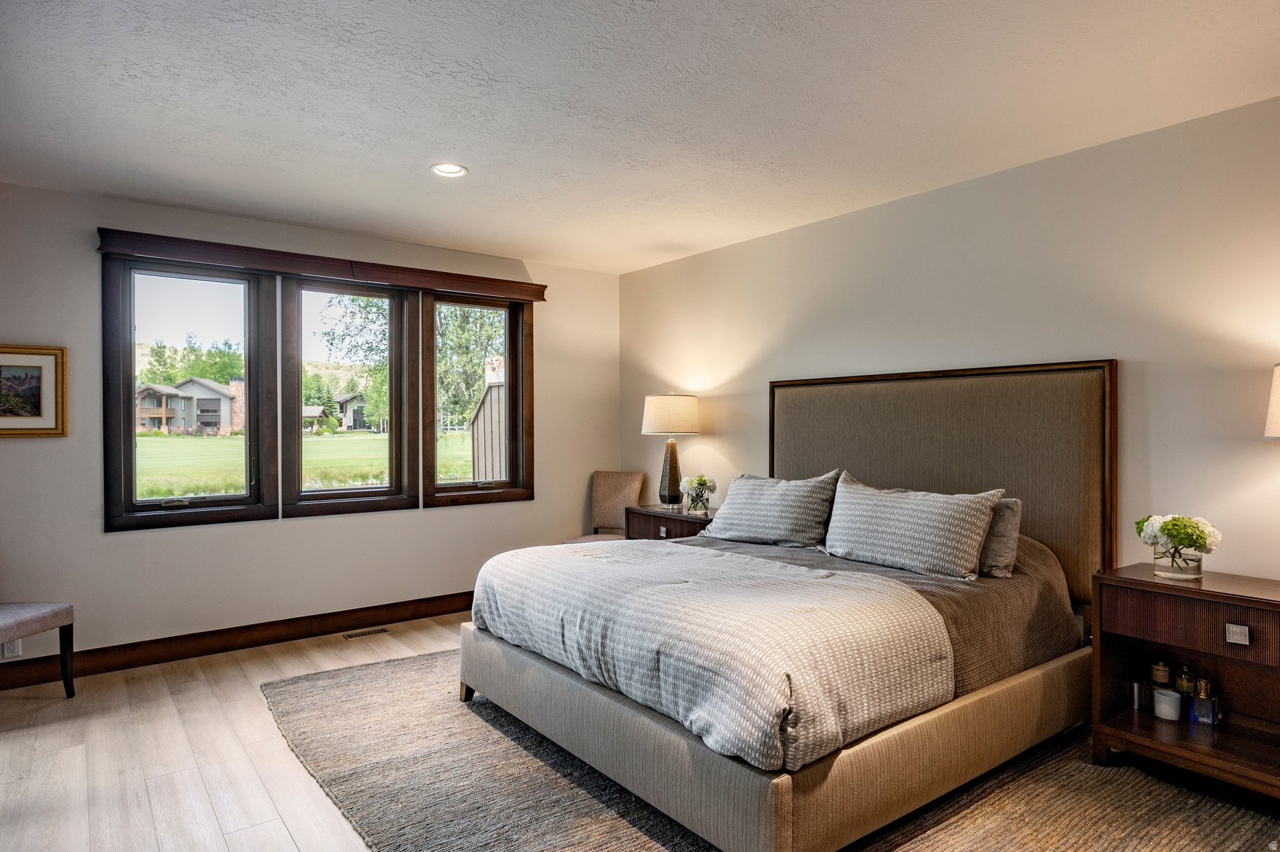 FOUR LAKES VILLAGE - Residential