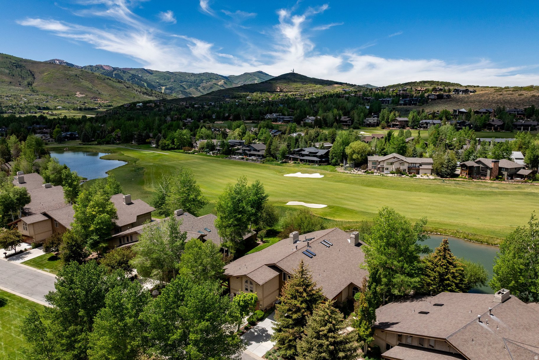 FOUR LAKES VILLAGE - Residential