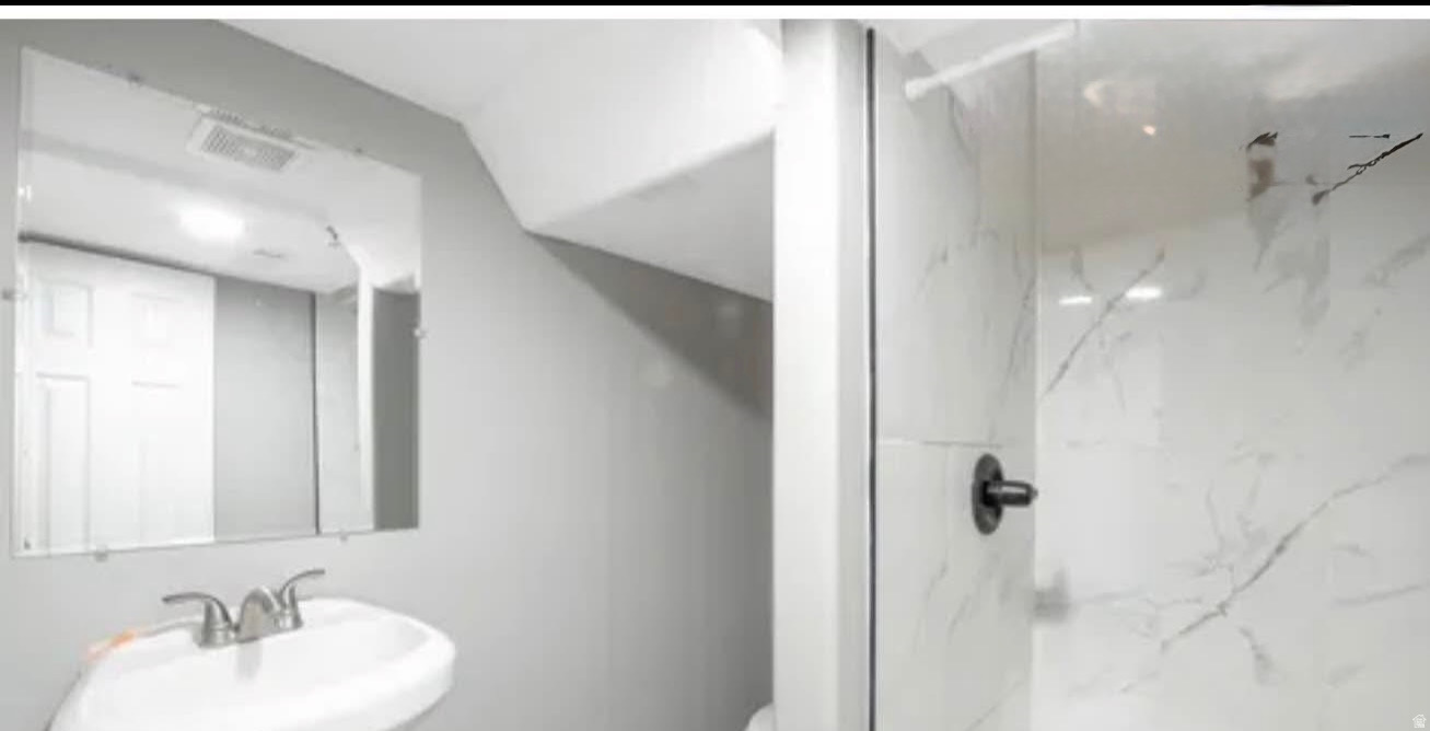 ROCKEFELLER SUBDIVIS - Residential