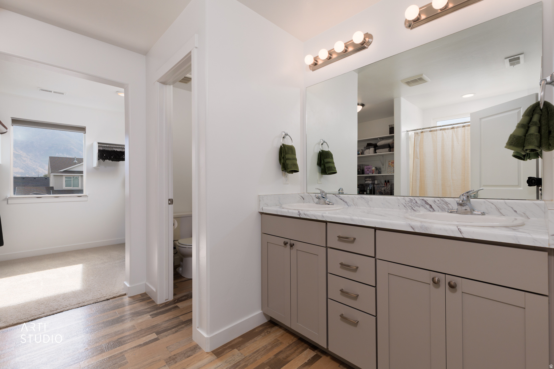 OSPREY POINT - Residential