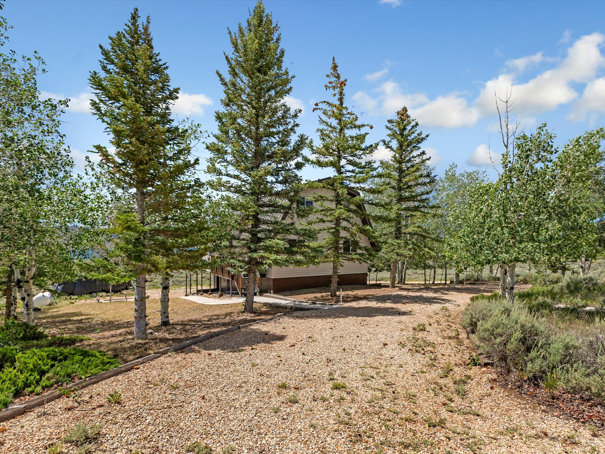 SOLDIER CREEK EST - Residential