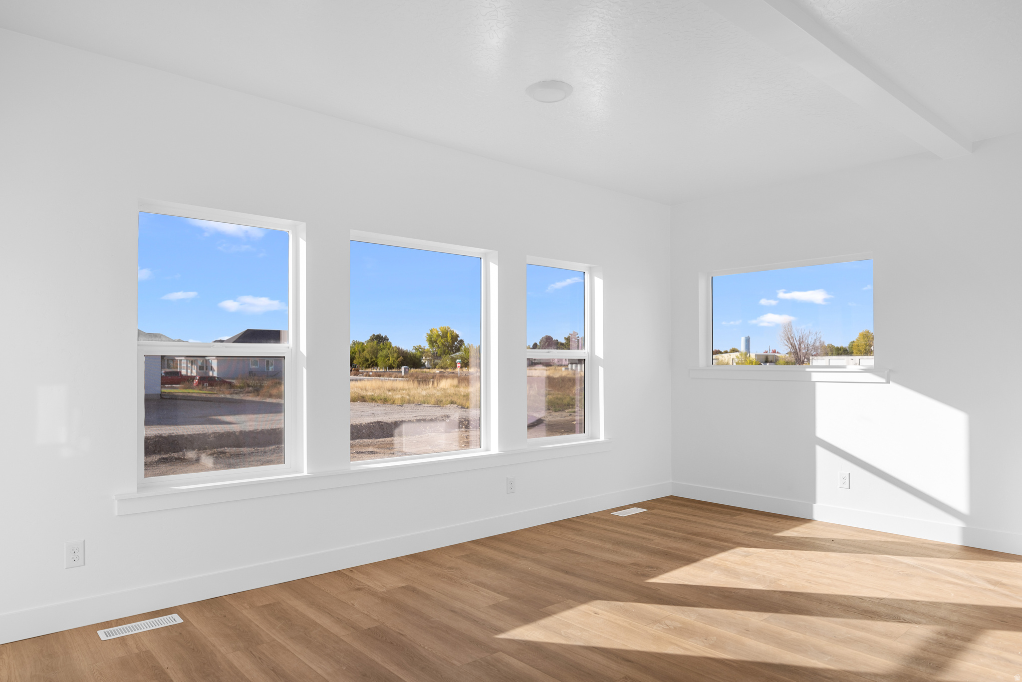MELLOR AT SPANISH FORK - Residential