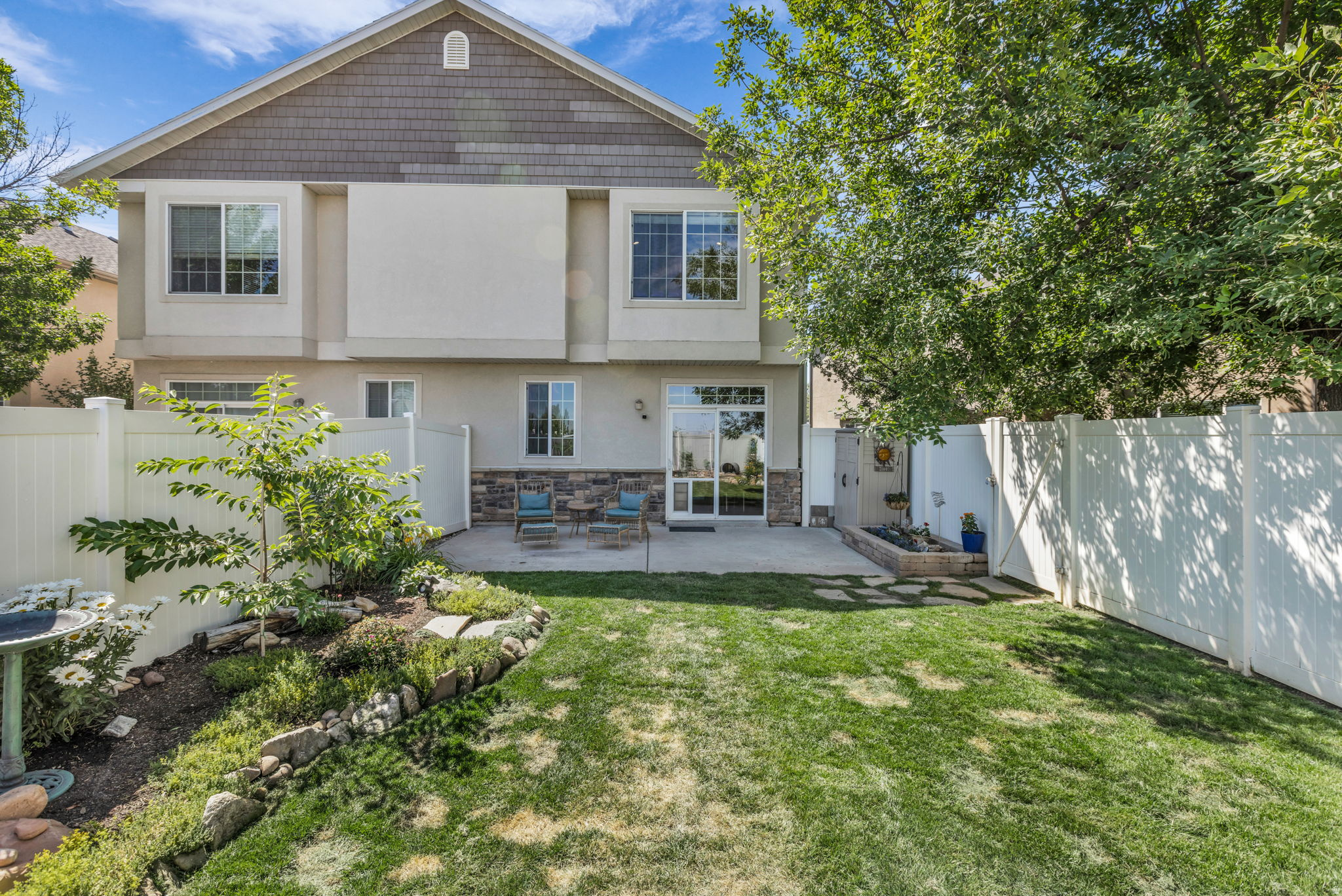 FOXBORO - Residential