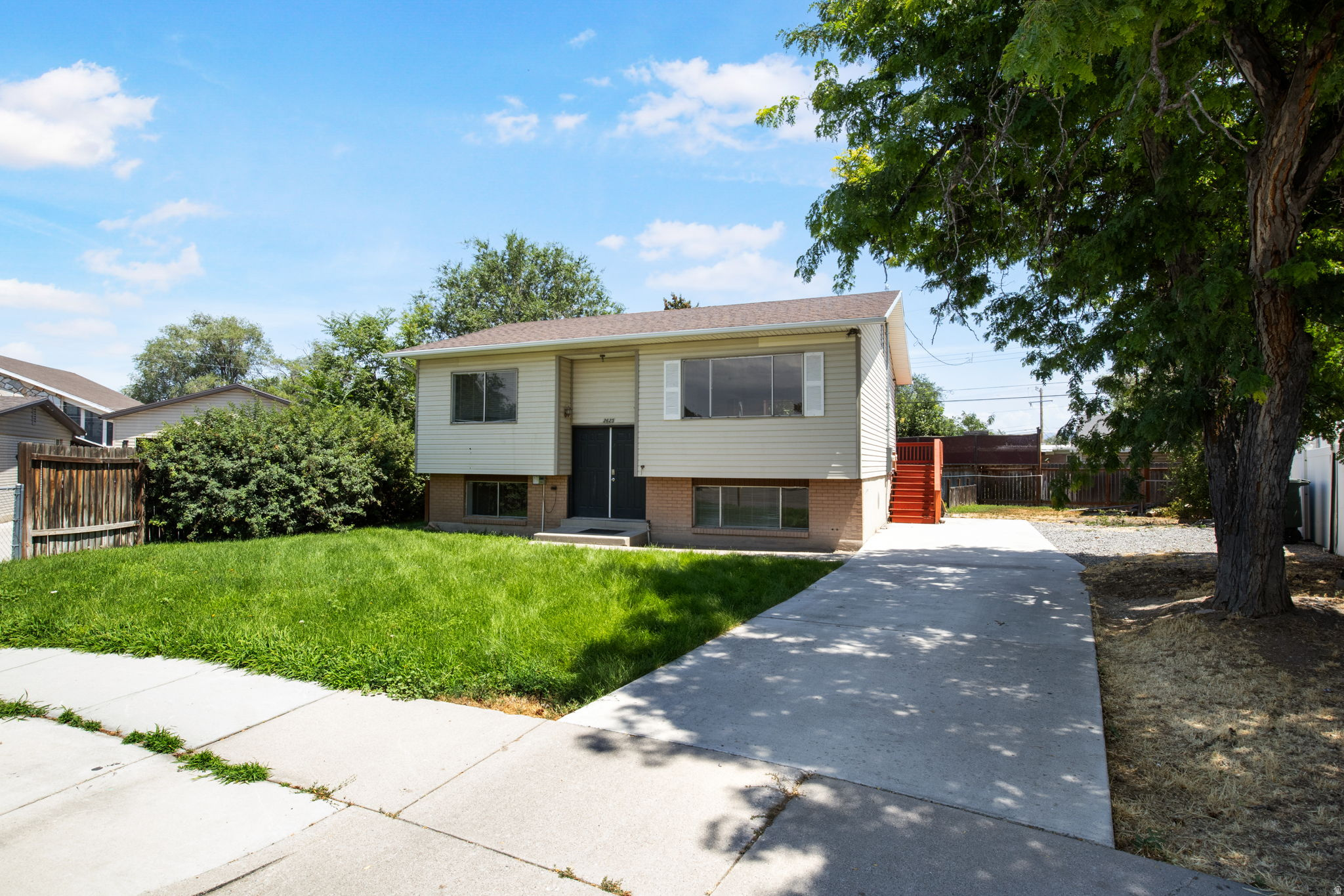 SUNNYVALE HEIGHTS #1 - Residential