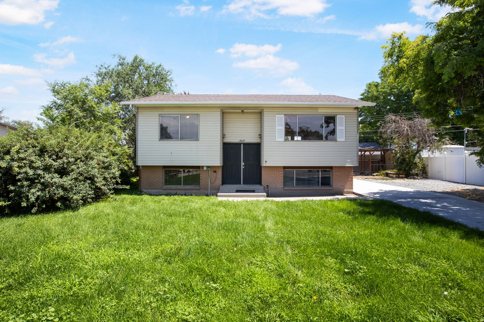 SUNNYVALE HEIGHTS #1 - Residential