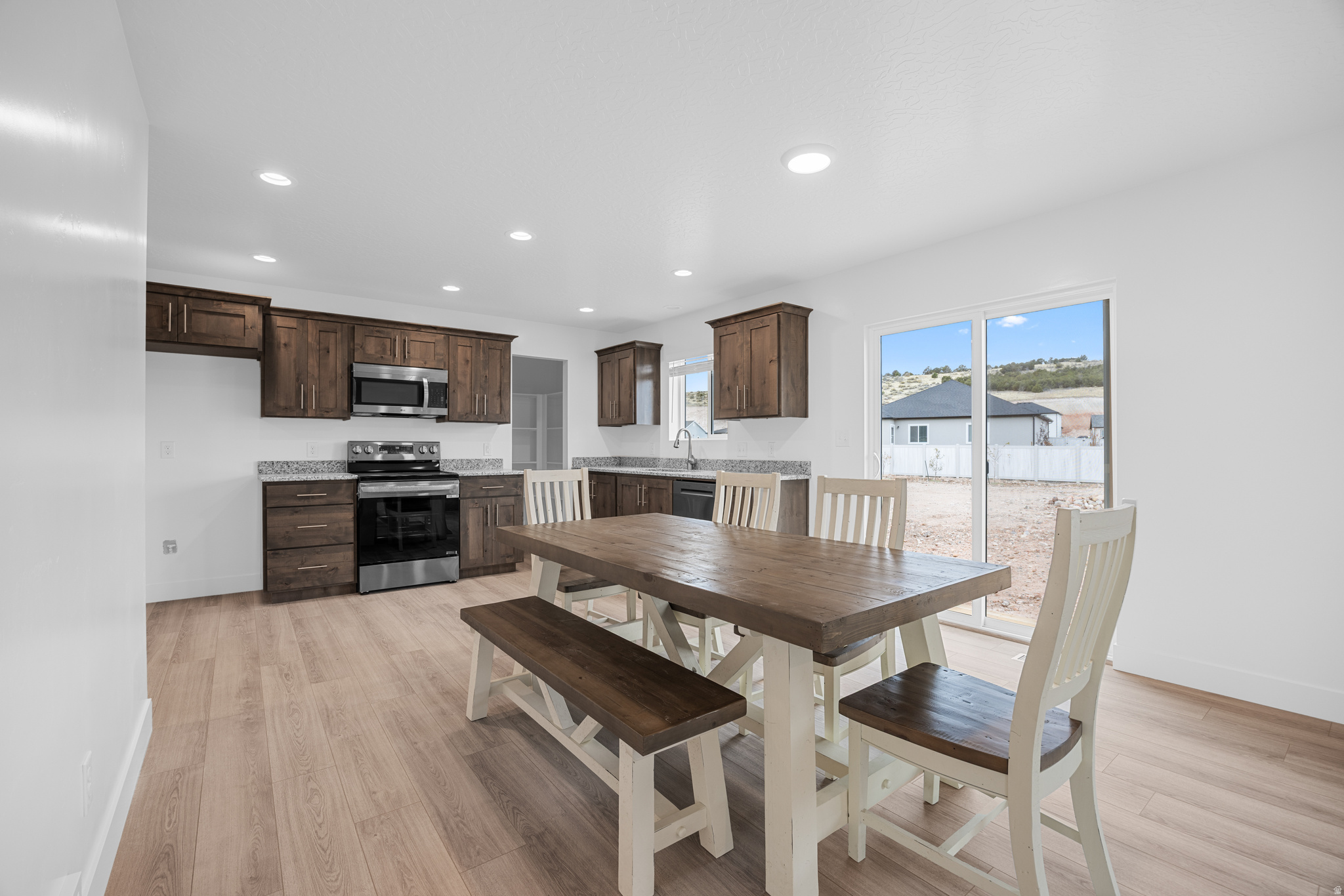 SUMMIT RIDGE THE HILLS - Residential
