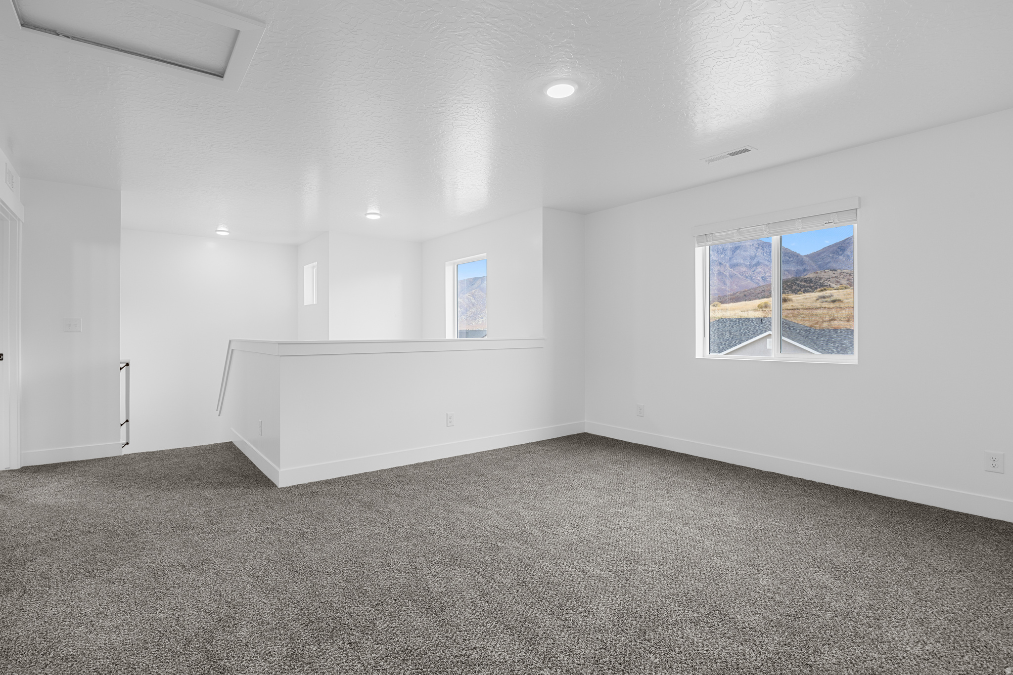 SUMMIT RIDGE THE HILLS - Residential