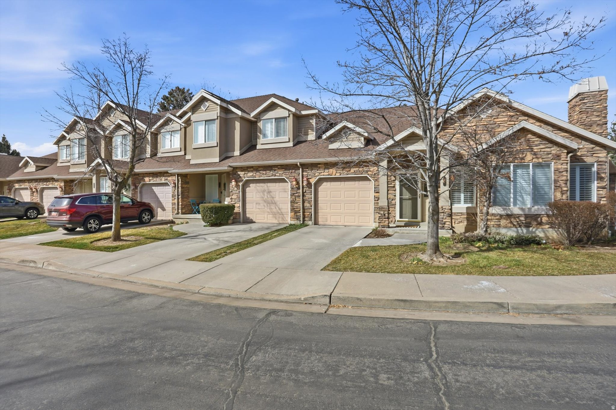 CLEARWATER COVE - Residential