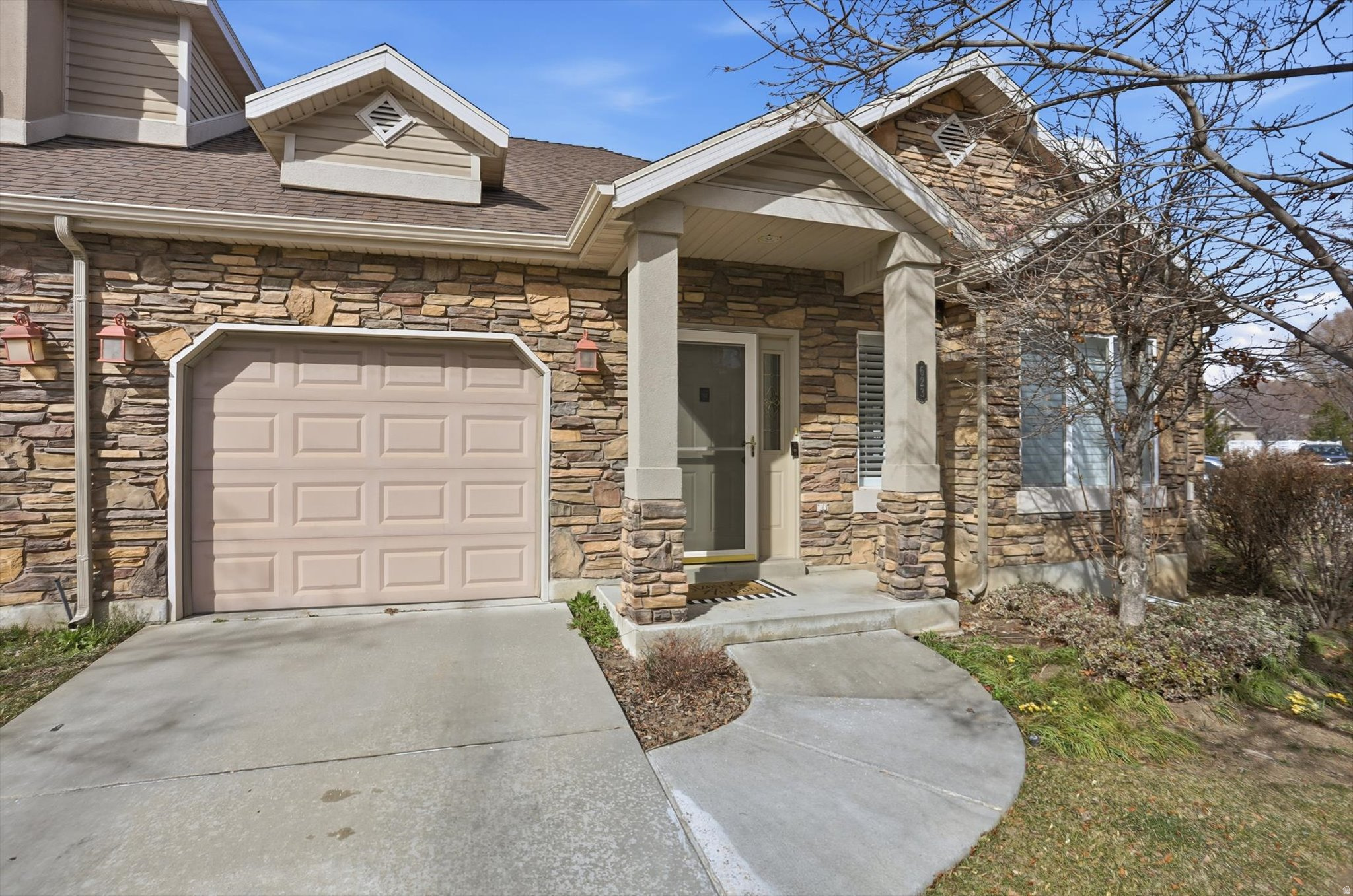 CLEARWATER COVE - Residential