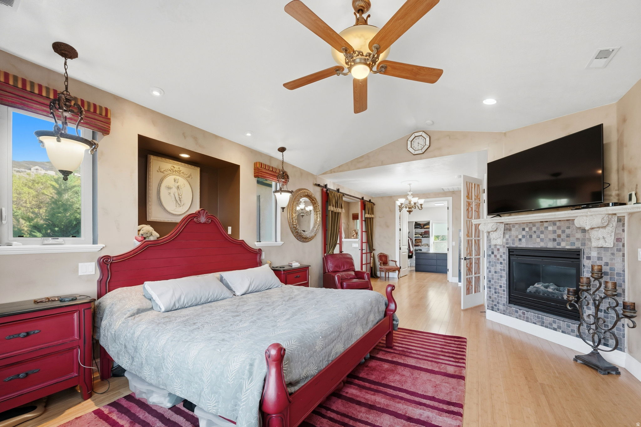 SOUTH MOUNTAIN - Residential