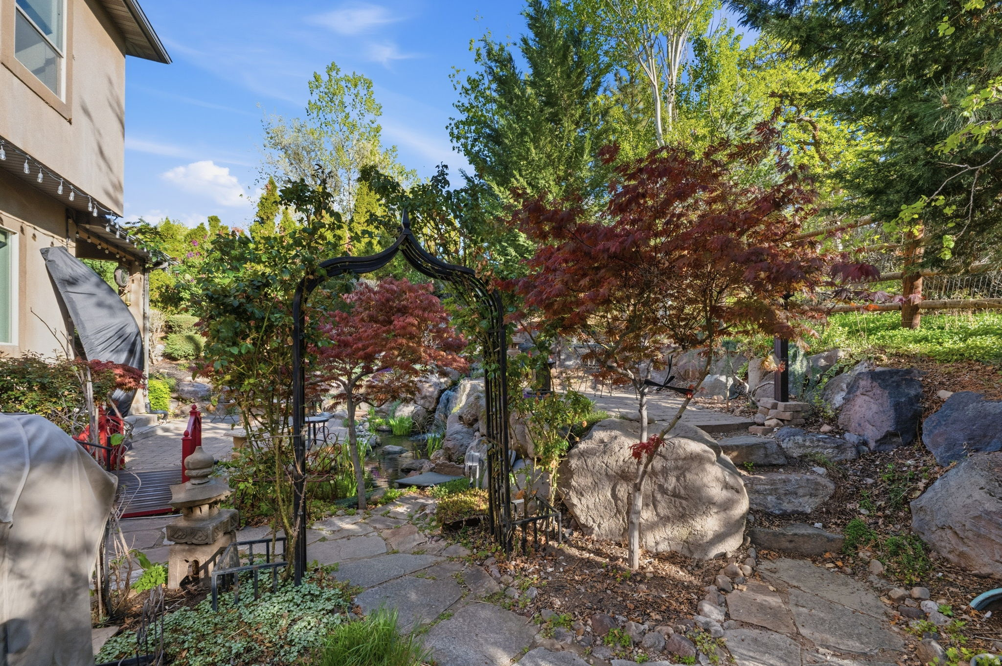 SOUTH MOUNTAIN - Residential