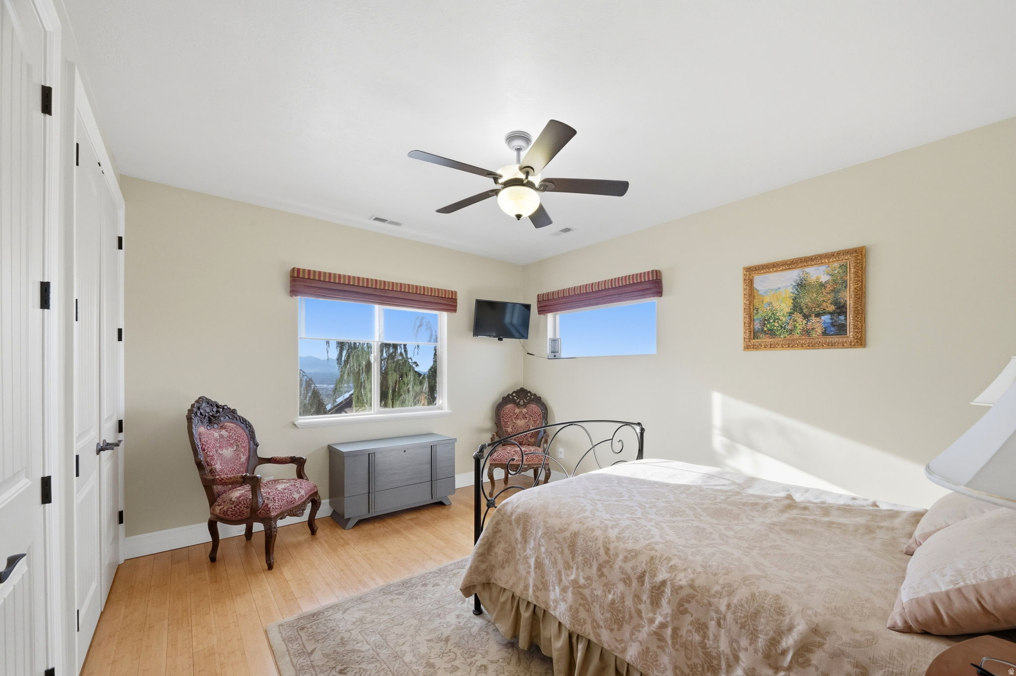 SOUTH MOUNTAIN - Residential