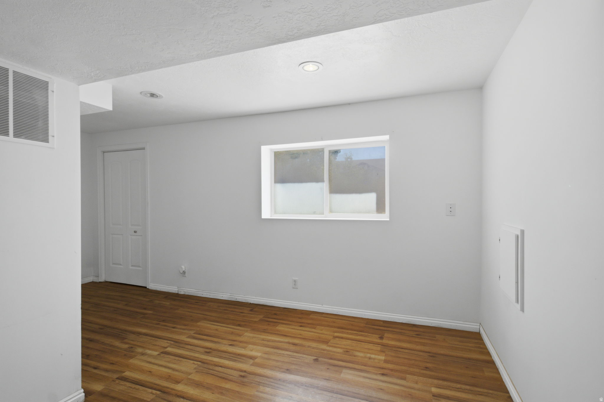 HUNTER WILLOWS PHASE 1 - Residential