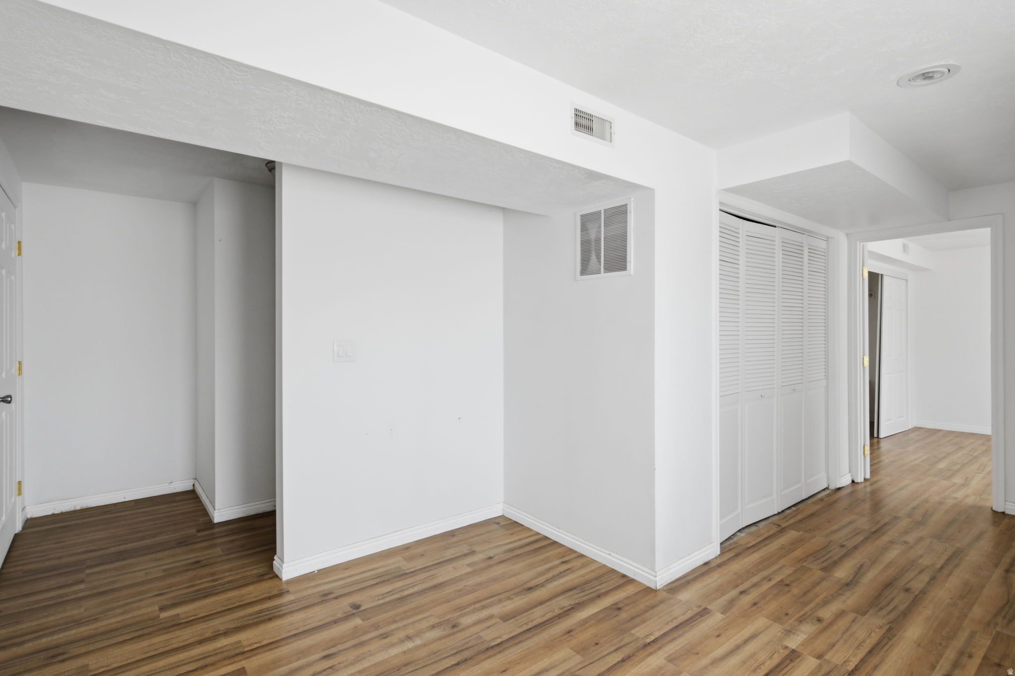 HUNTER WILLOWS PHASE 1 - Residential
