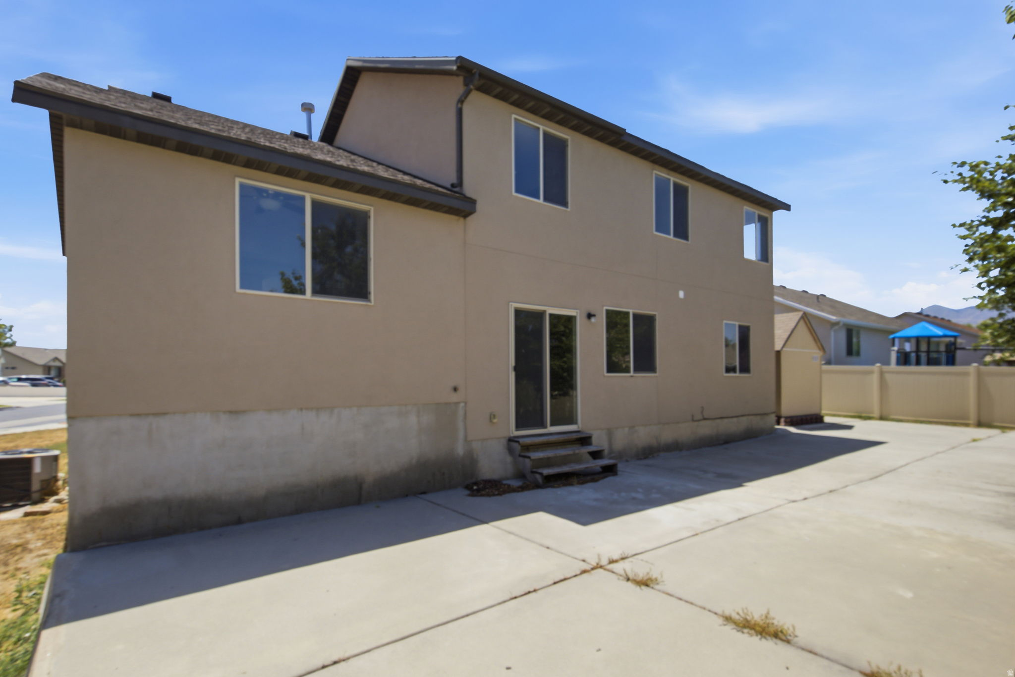 HUNTER WILLOWS PHASE 1 - Residential