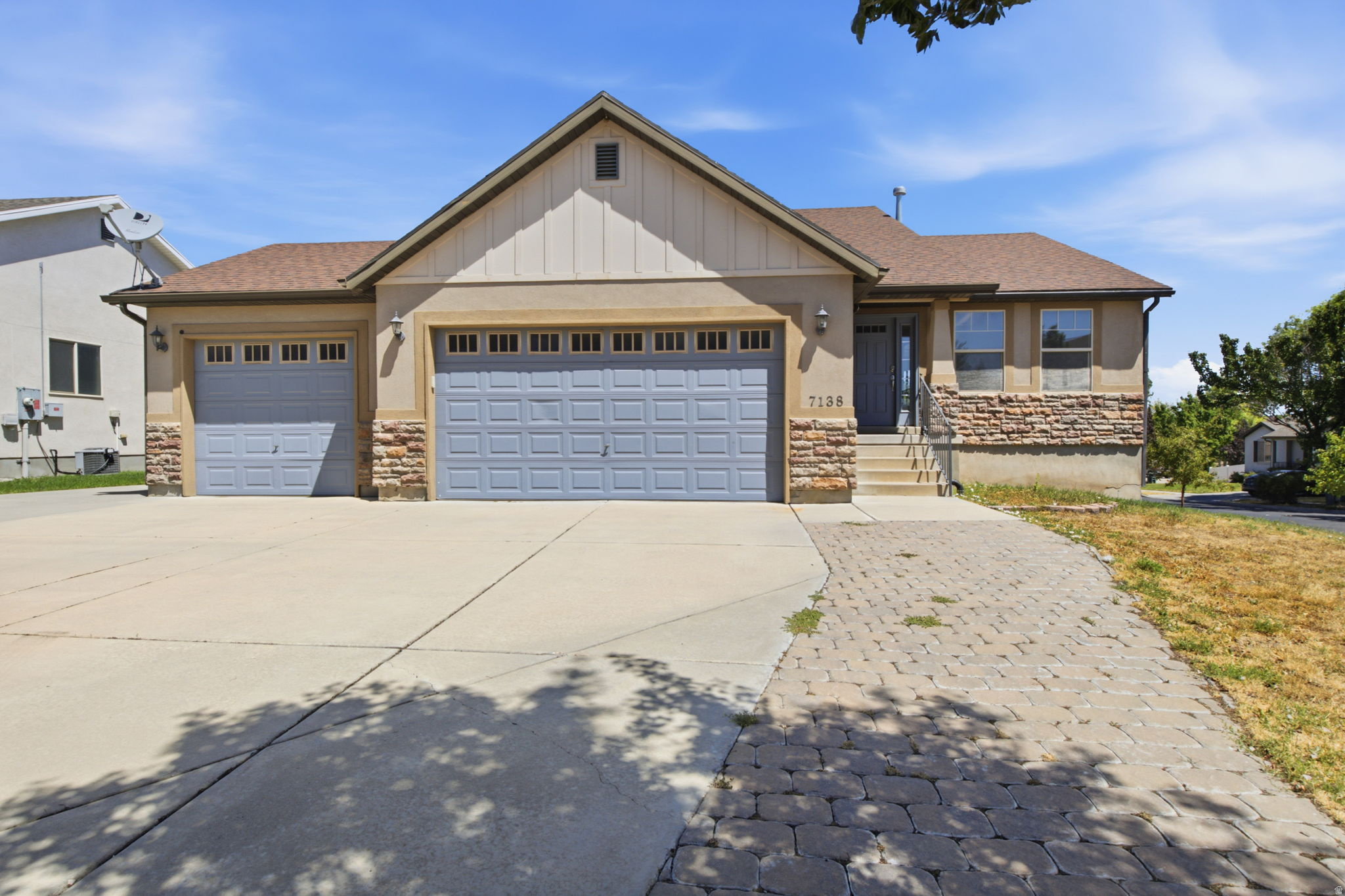 HUNTER WILLOWS PHASE 1 - Residential
