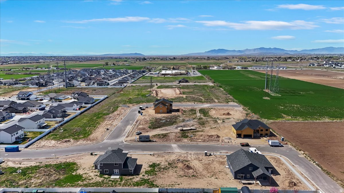 HYLAND RANCH - Land