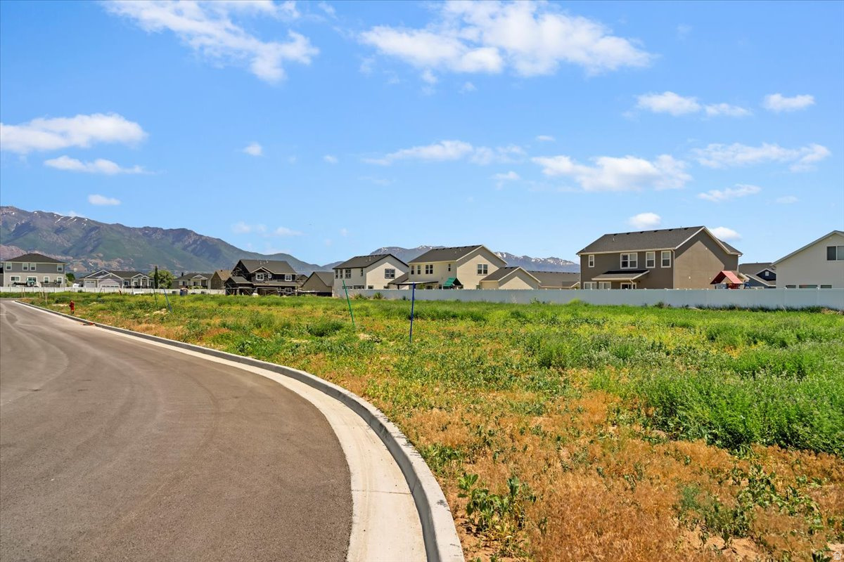 HYLAND RANCH - Land