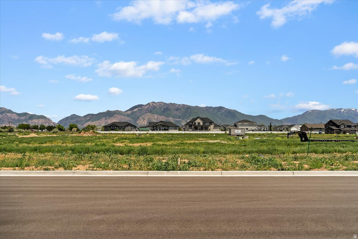 HYLAND RANCH - Land