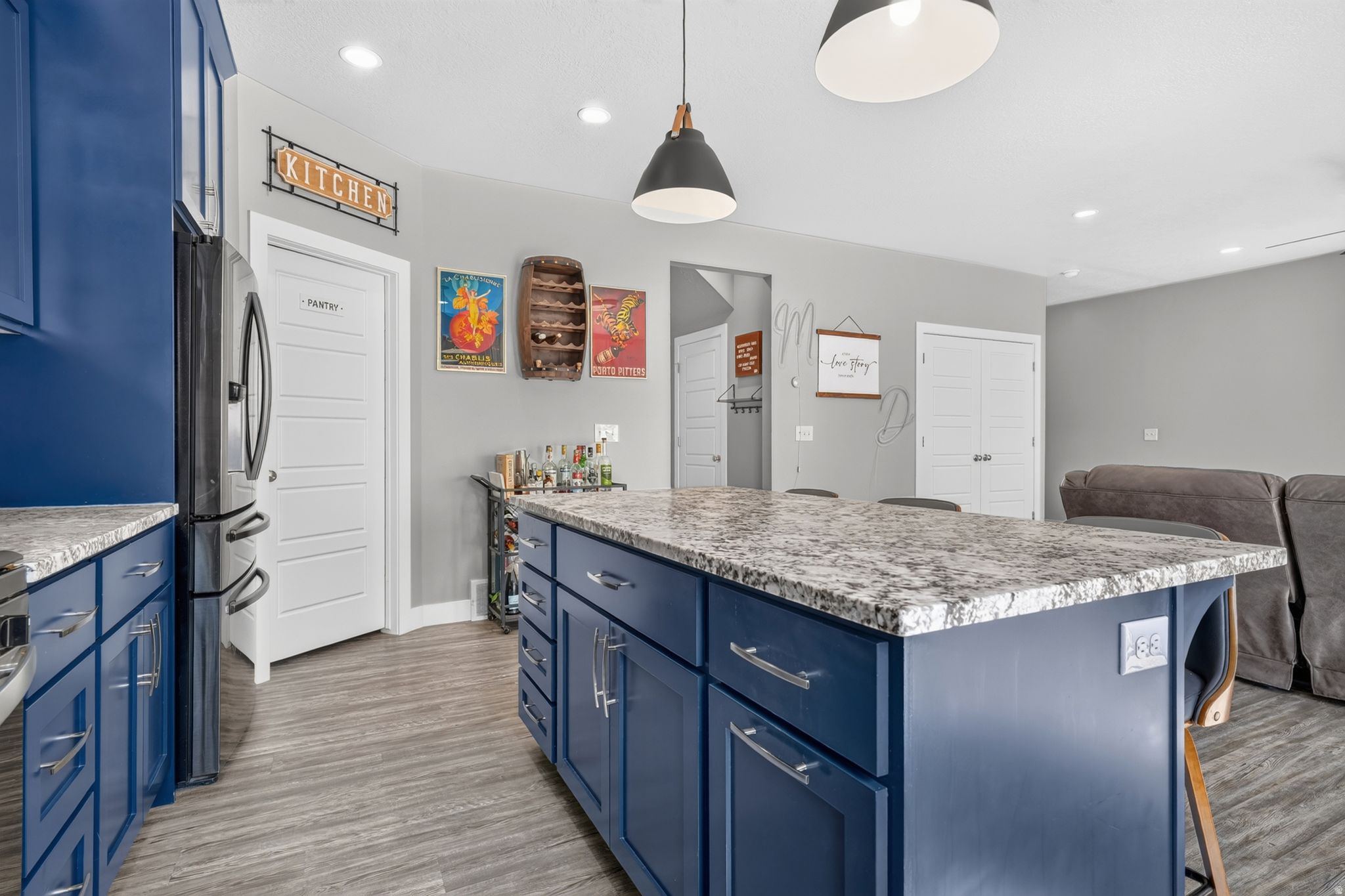EAGLE POINT - Residential