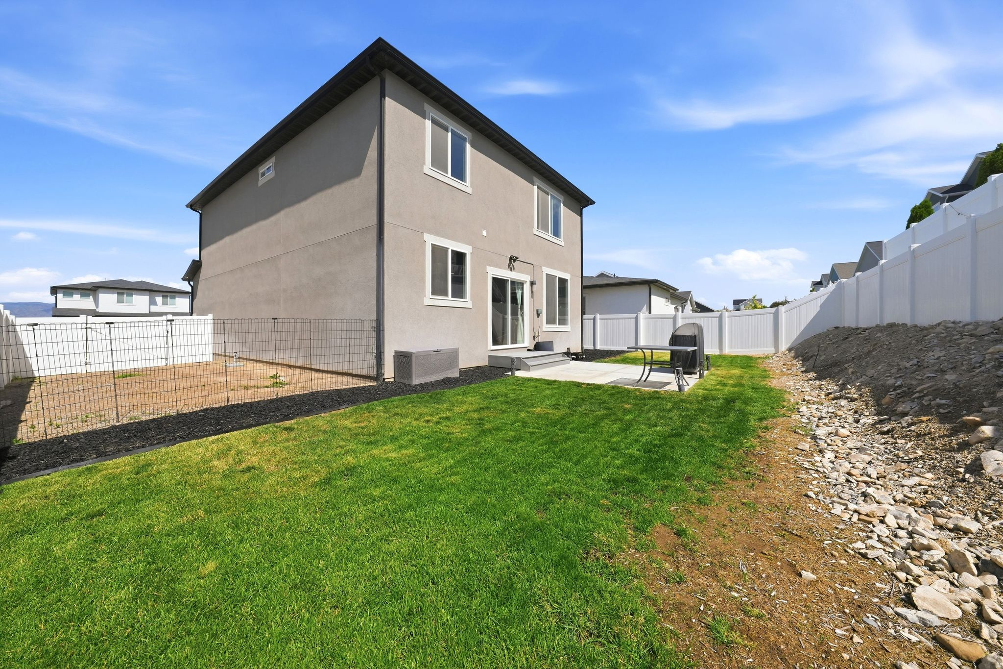 EAGLE POINT - Residential