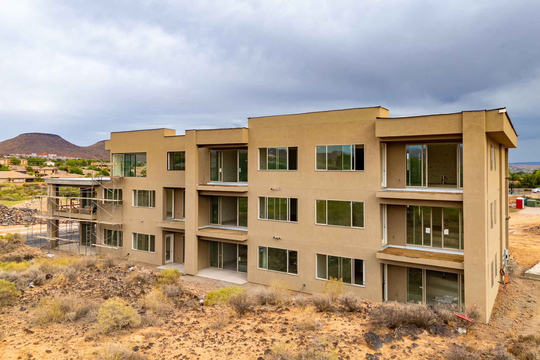 SIENNA PARK CONDOS - Residential