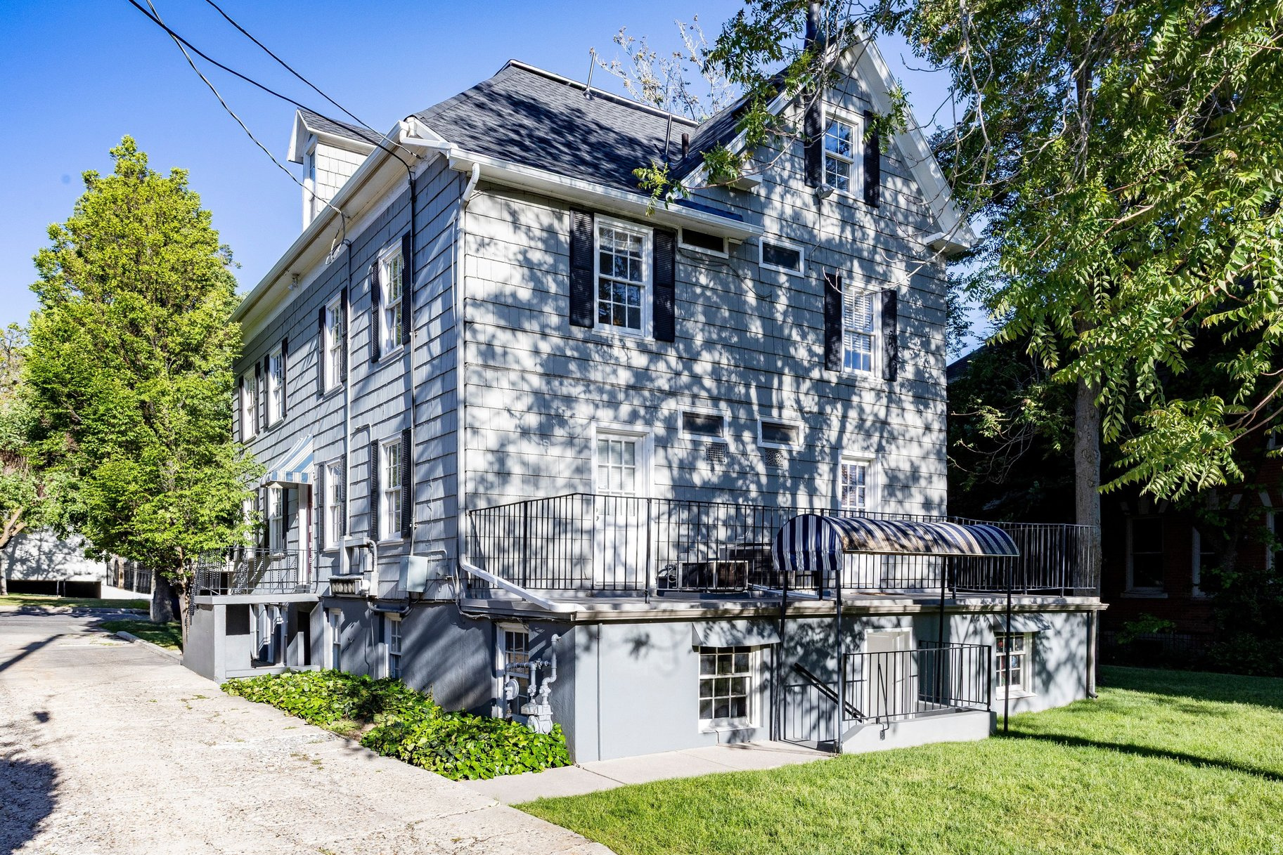 PLAT B - Commercial Sale