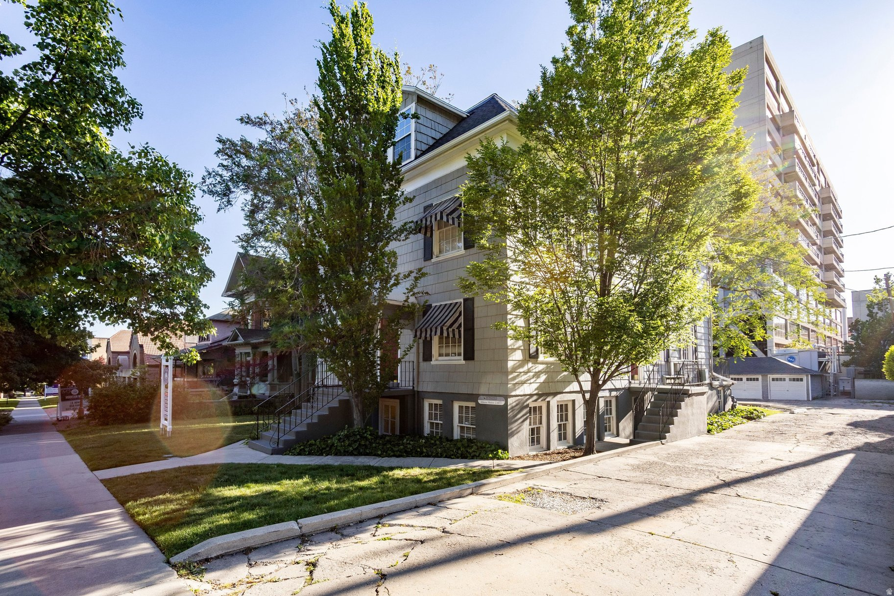 PLAT B - Commercial Sale