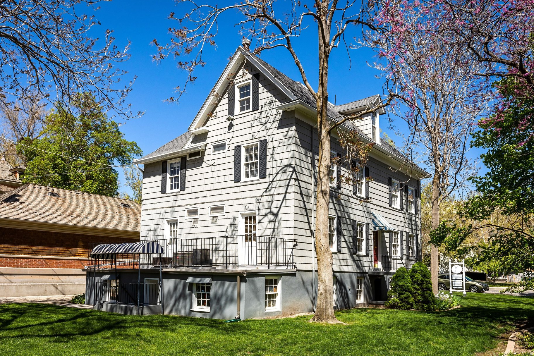 PLAT B - Commercial Sale